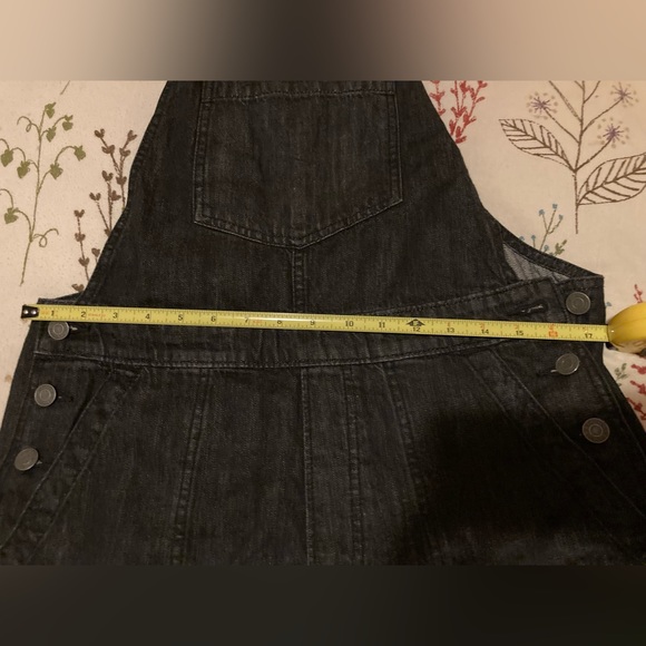 GAP faded black Denim overalls • size SMALL • 4/6 • EUC • - Picture 14 of 16